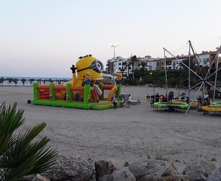 Lluna Beach Bara Roda de Bera Ngoại thất bức ảnh